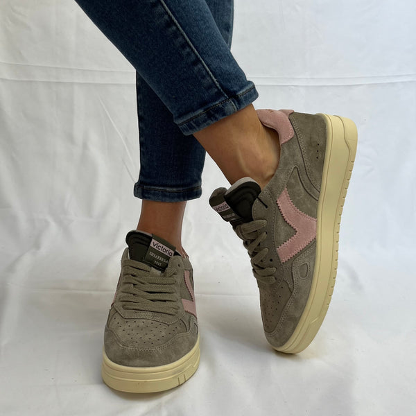 Sneakers Vic 1