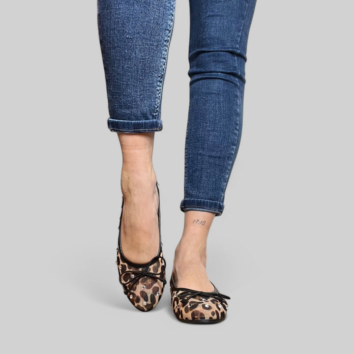 Ballerine trasparenti con dettagli luminosi – Eleganza eterea - PinUp Shoes