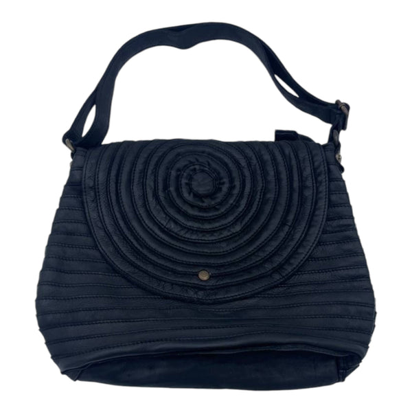 Borsa a tracolla in pelle – Design circolare | Eleganza artigianale Made in Italy - PinUp Shoes