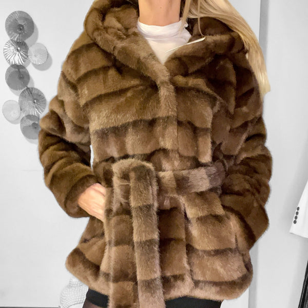 Cappottino Moena Con Cinta e Cappuccio - Eco Visone Marrone - PinUp Shoes