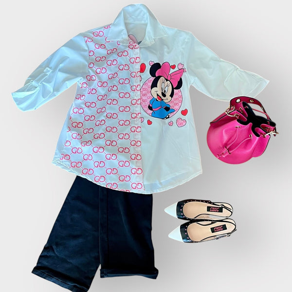 Outfit Décolleté Slingback Bicolore - Camicia Cartoon - Jeans Nero - Borsa Chantal - PinUp Shoes