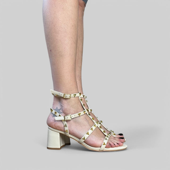 Outfit Sandalo Viola - Jeans TShirt Satin E Borsa - PinUp Shoes