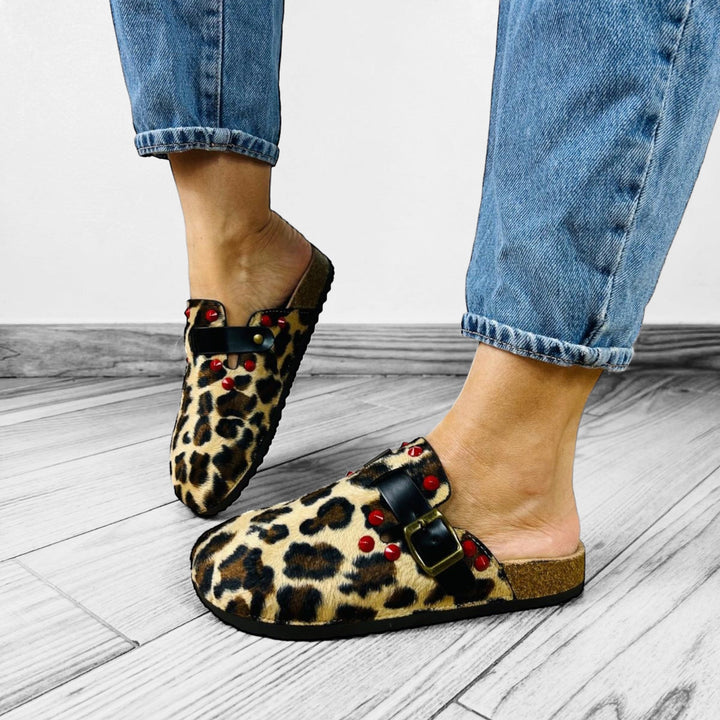 Sabot Maculato Borchiato Jungle - Con Cinturino Regolabile - PinUp Shoes