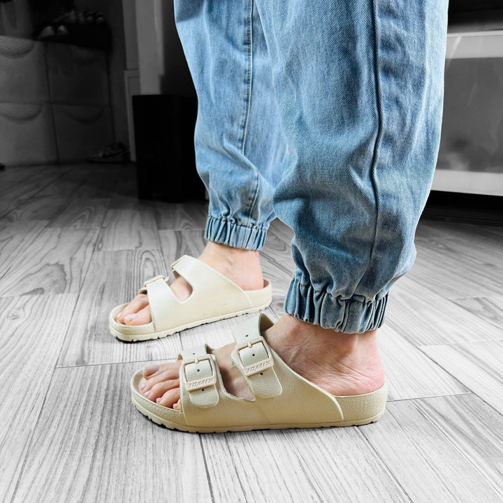 Sandali in Pura Gomma Atena - Comfort e Stile - PinUp Shoes