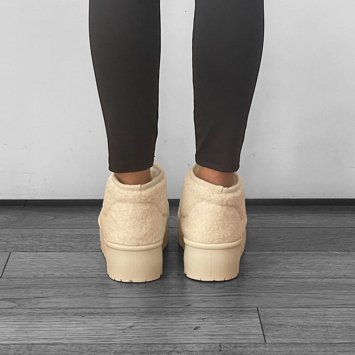 Stivaletti Teddy - In Lana Bouclé - PinUp Shoes